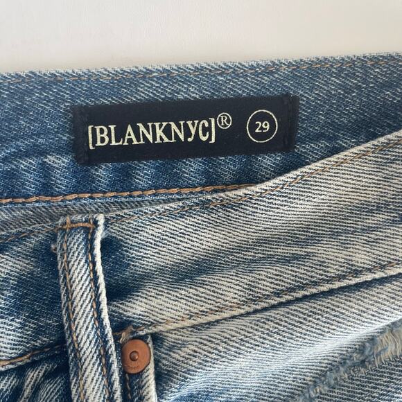 BlankNYC Women's High-Rise Distressed Denim Shorts Blue - Size 29 - Picture 4 of 5